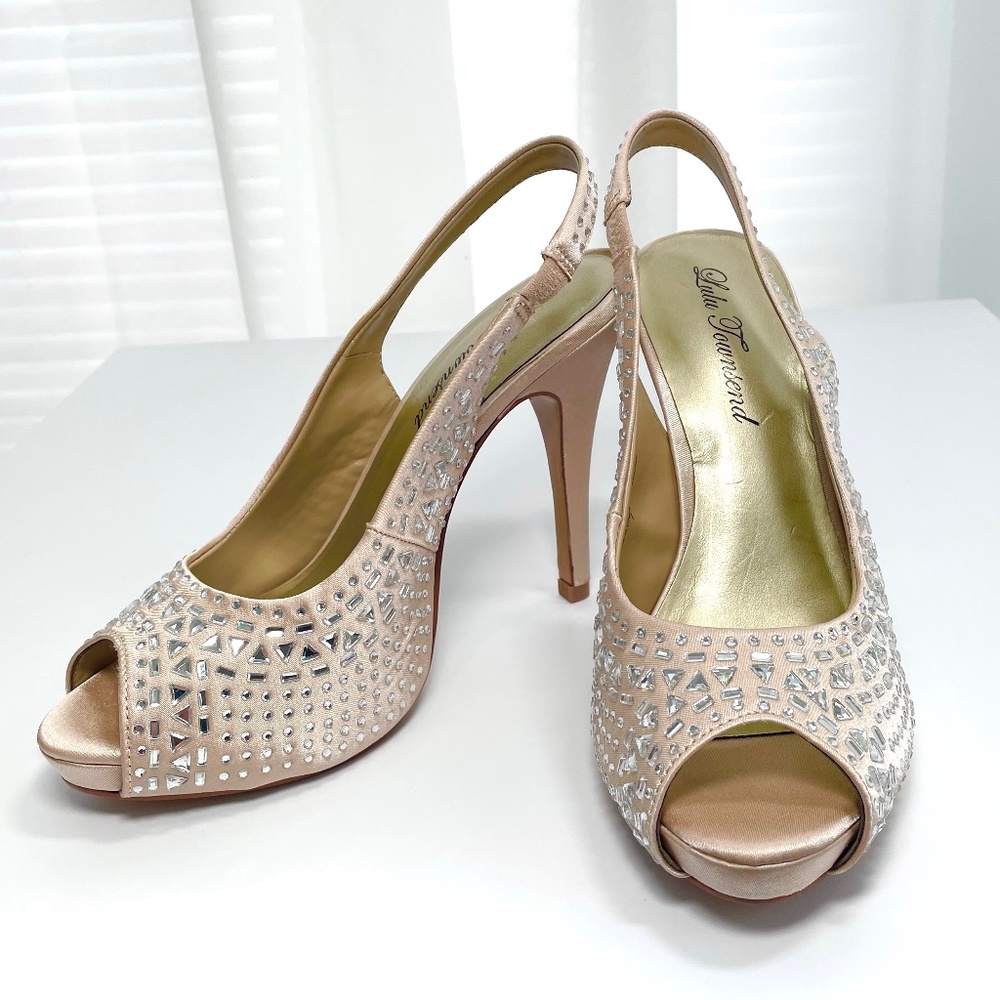 Lulu Townsend "Shania" sparkly, slingback, peep-toe, platform sandals: size 7
